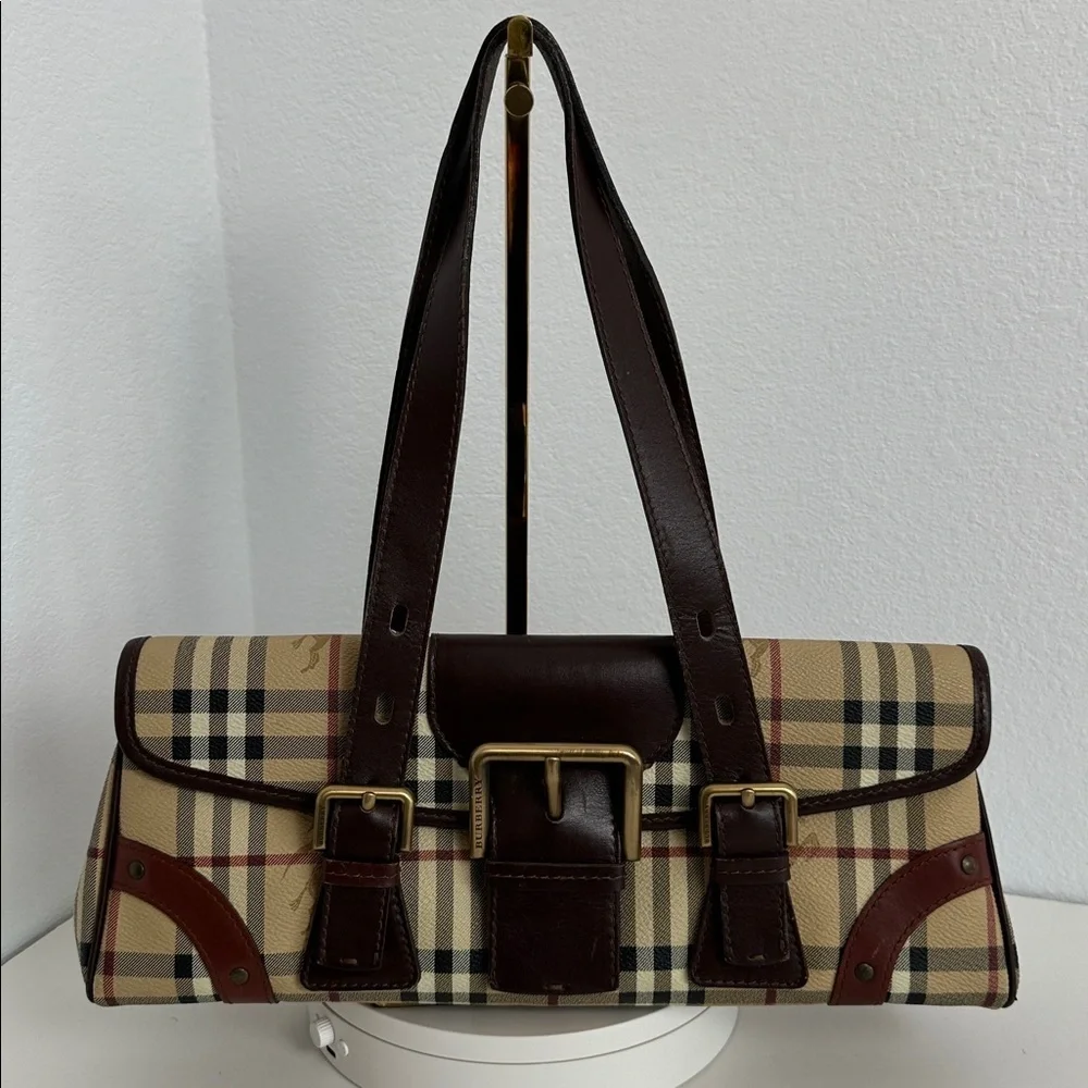 💯Authentic Burberry Shoulder Bag🍀